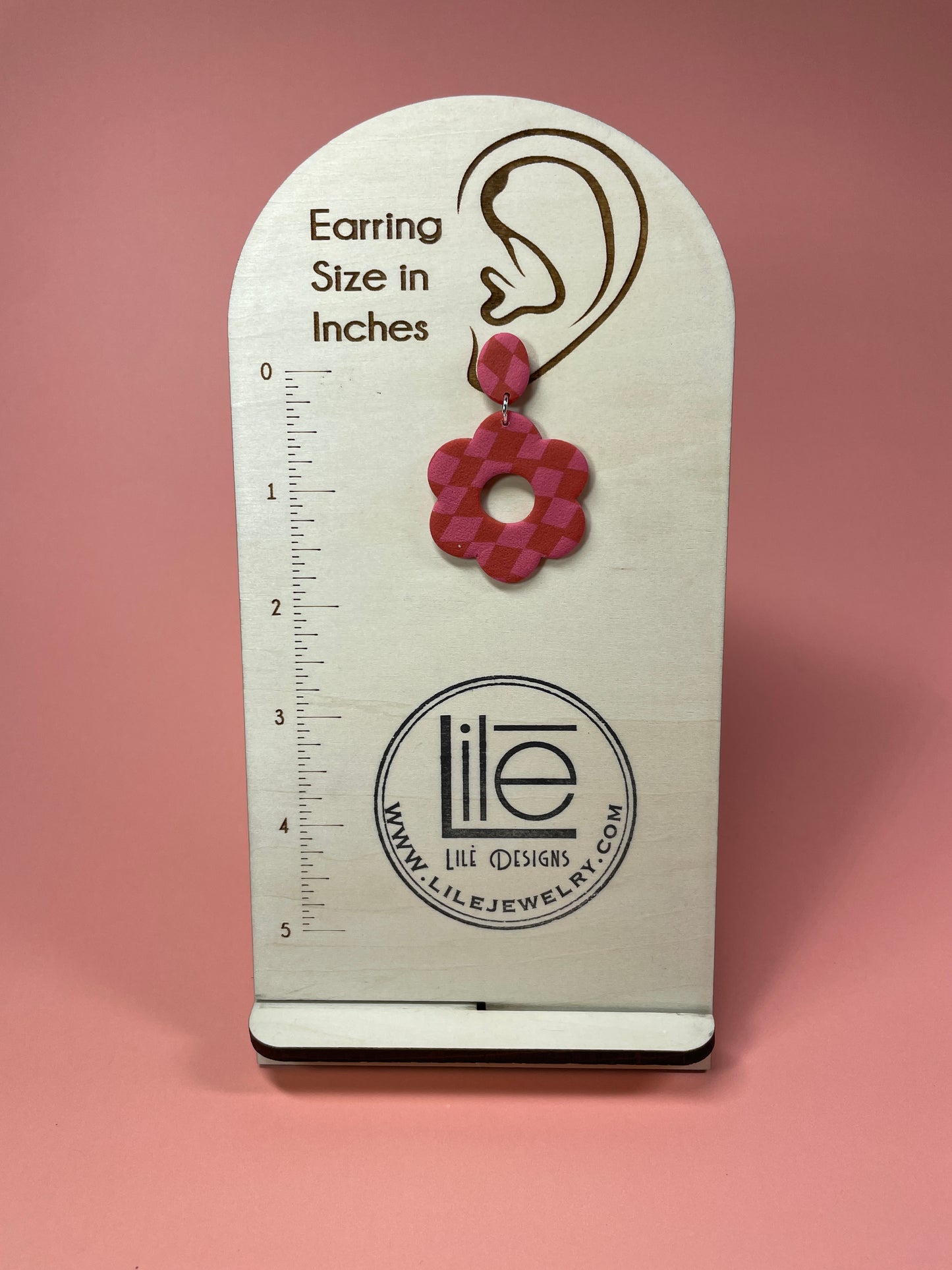 Checkered flower dangles