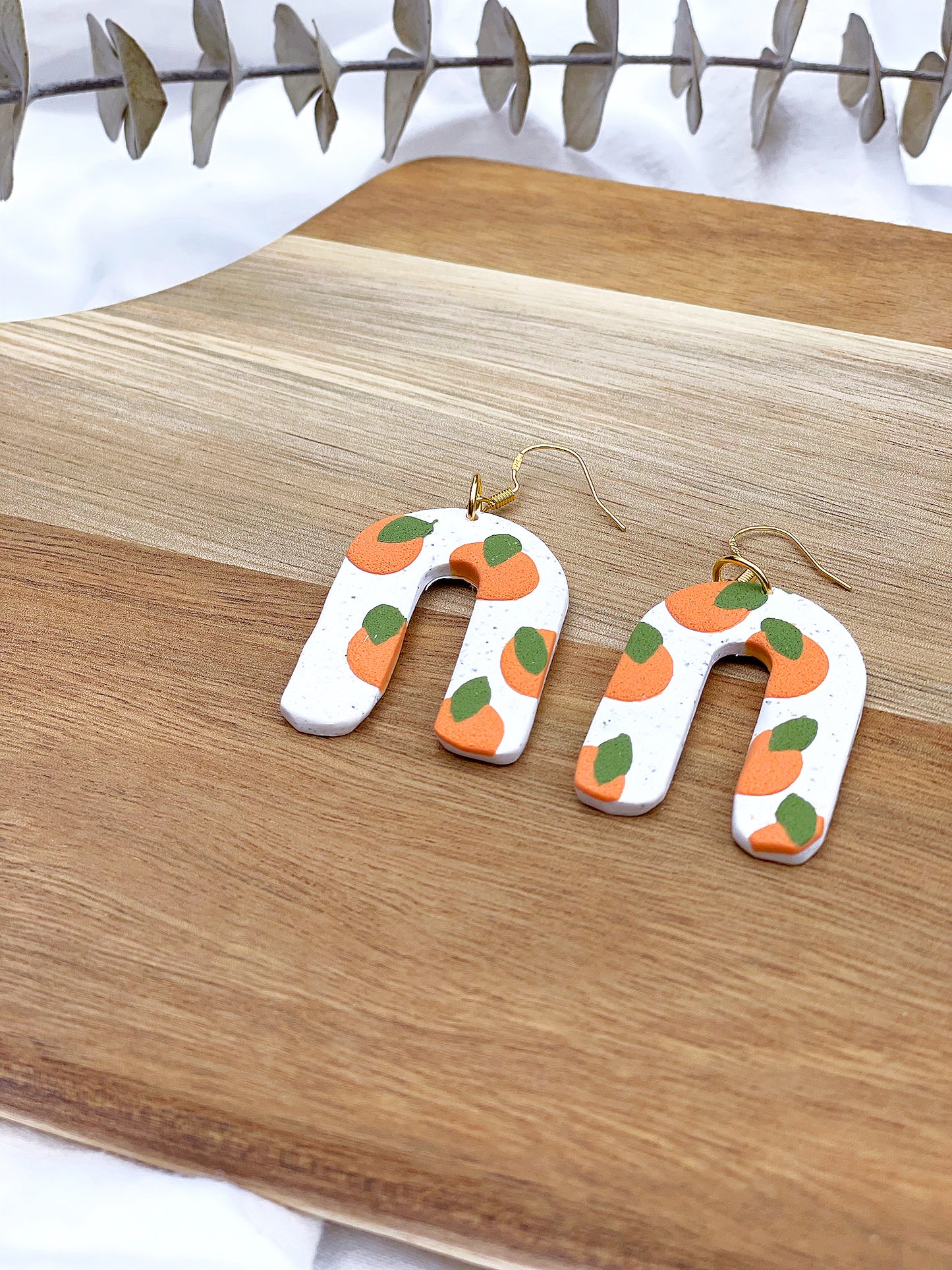Horseshoe Dangles with Oranges